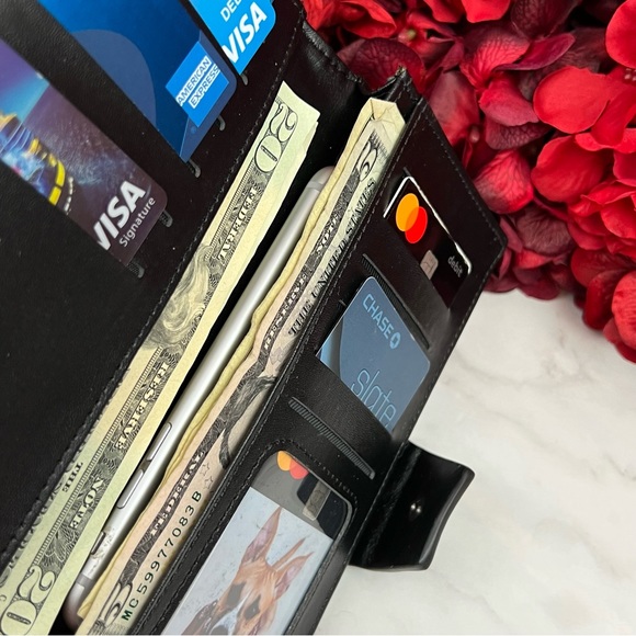 Gothic Skull Studded Black Leather Clutch Wallet BiFold - Picture 10 of 16